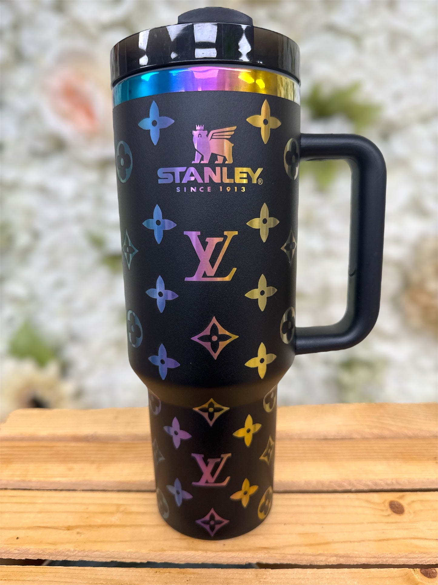 Black & Multi color LV